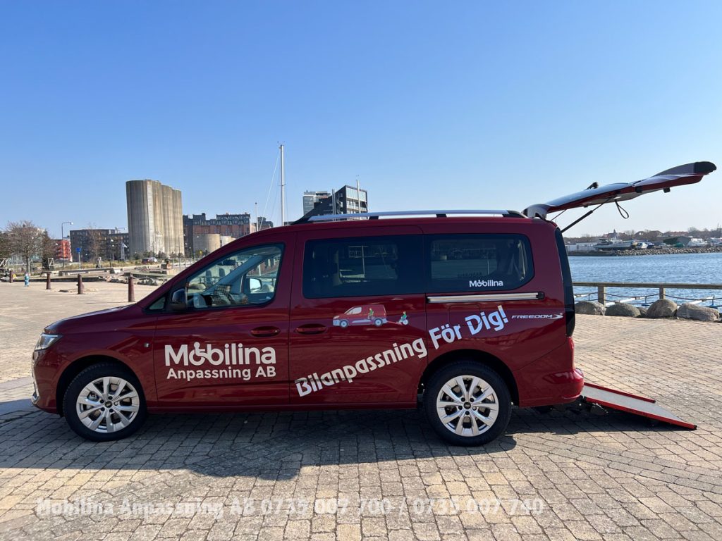Vill du prova vår Ford Tourneo Connect Freedom™ Varmt välkommen😊! - miniatyr 4