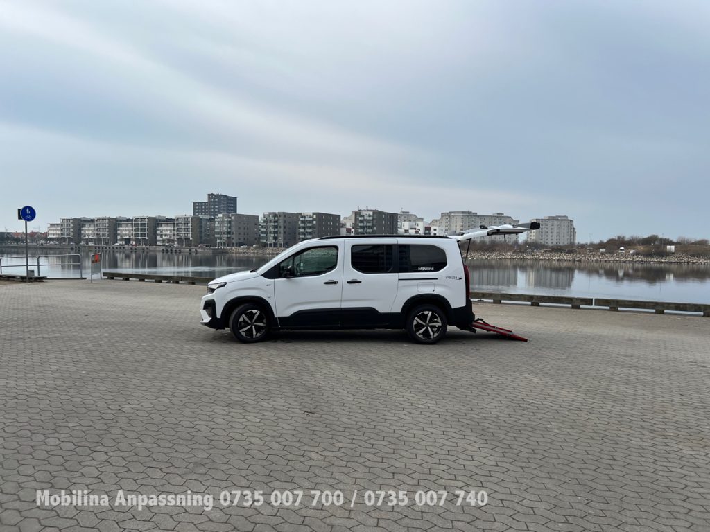 Nya Peugeot Rifter Horizon™ GT L2 - miniatyr 41
