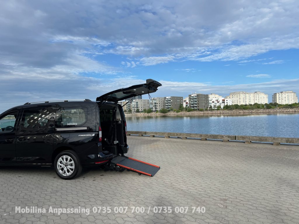 Ford Tourneo Connect RSX  2026 - miniatyr 41