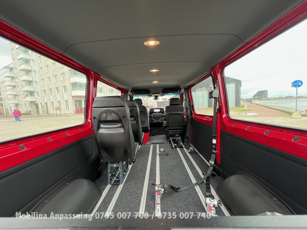 Mercedes Sprinter 211  Tourer - miniatyr 14
