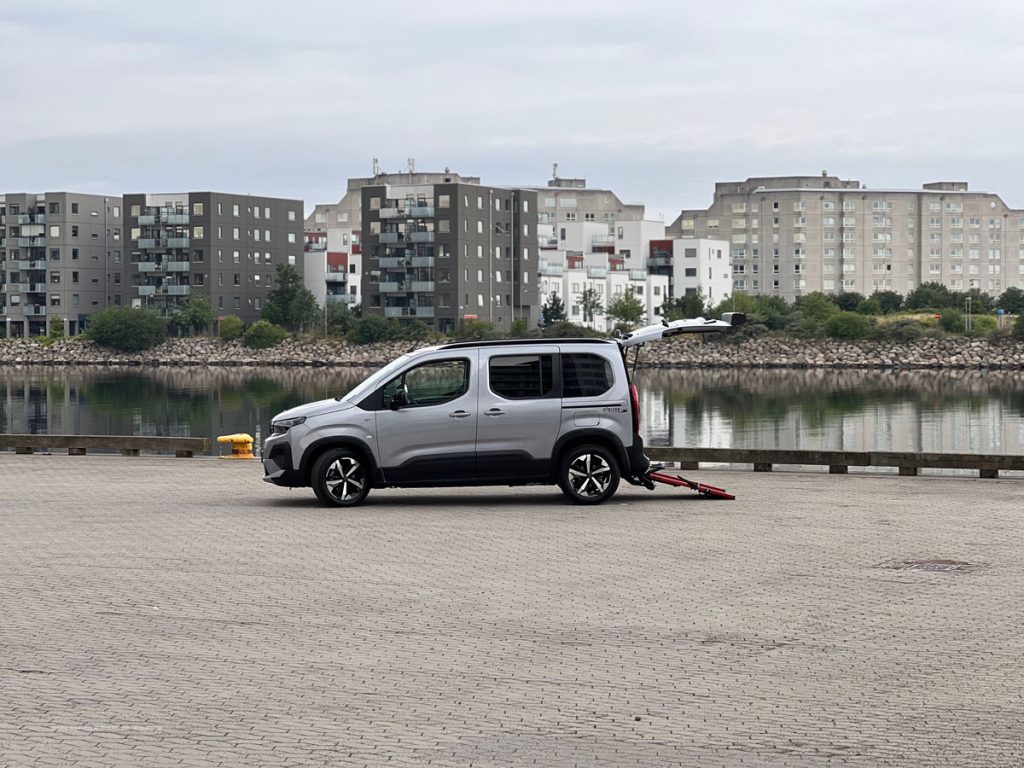 Nya Peugeot Rifter Horizon™ GT L2 - miniatyr 20
