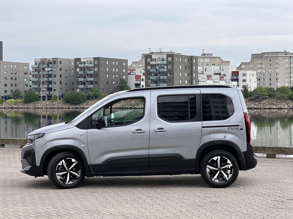 Nya Peugeot Rifter Horizon™ GT L2 - miniatyr 6