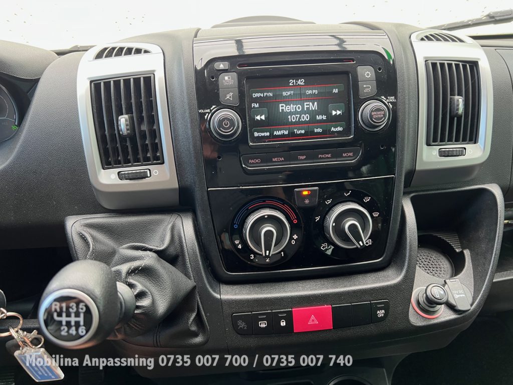 Fiat Ducato L2H2 - miniatyr 7