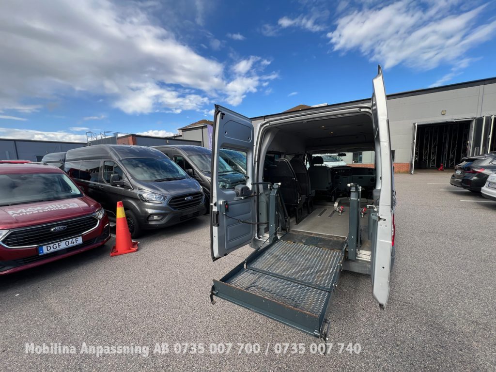 Ford Transit 2,2 Rullstolsplats Höger fram - miniatyr 19