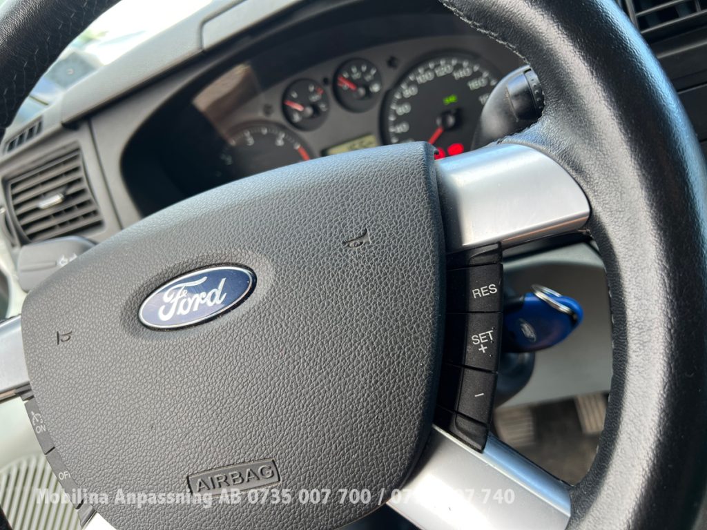 Ford Transit 2,2 Rullstolsplats Höger fram - miniatyr 30